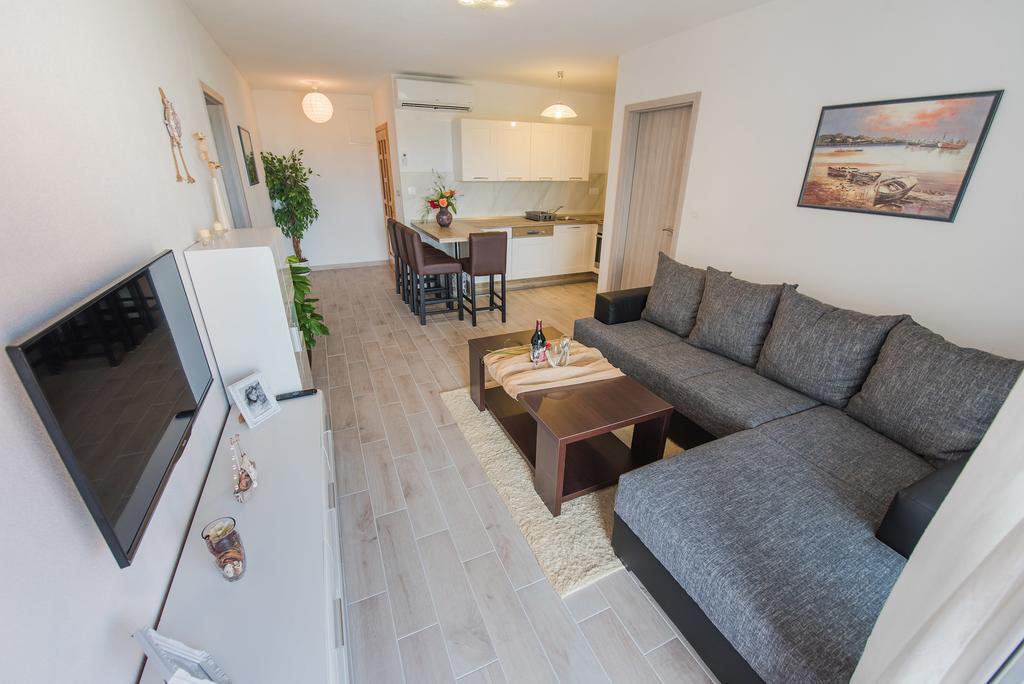 Apartment Grabovac คาชเตลา ห้อง รูปภาพ