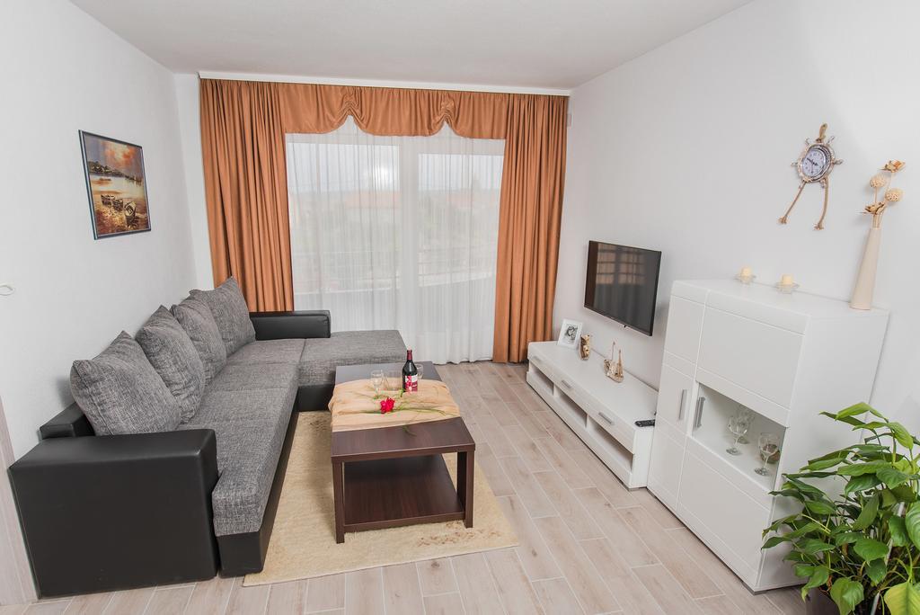 Apartment Grabovac คาชเตลา ห้อง รูปภาพ