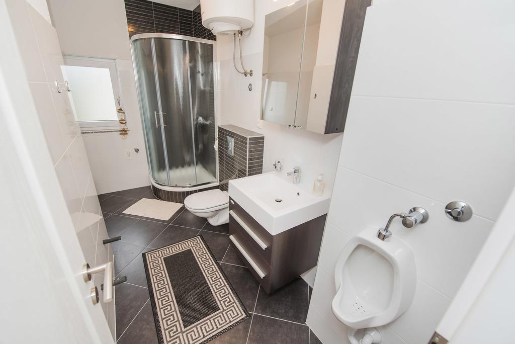 Apartment Grabovac คาชเตลา ห้อง รูปภาพ