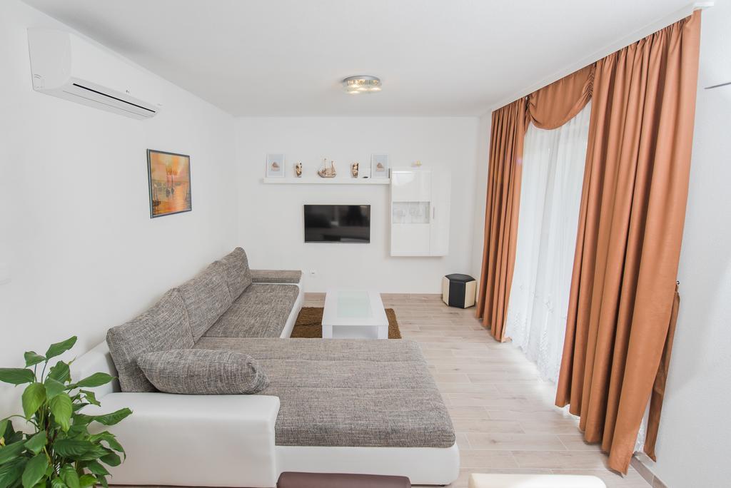 Apartment Grabovac คาชเตลา ห้อง รูปภาพ