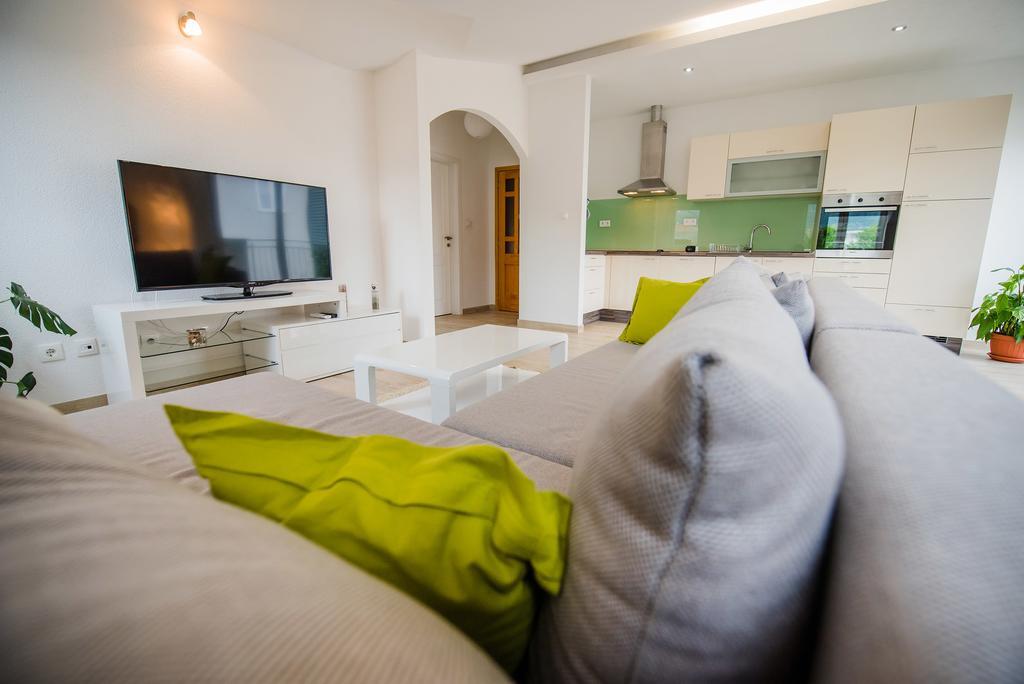 Apartment Grabovac คาชเตลา ภายนอก รูปภาพ