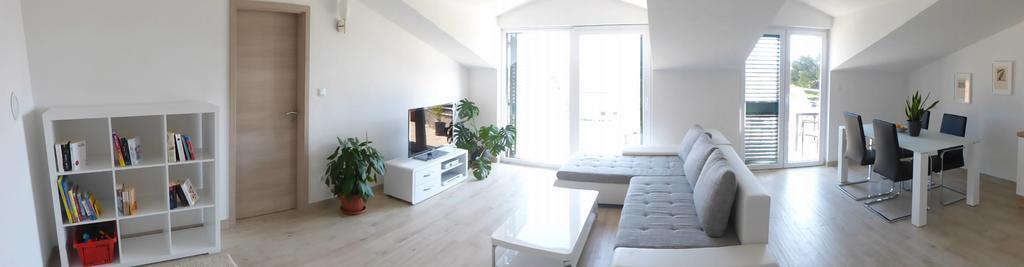 Apartment Grabovac คาชเตลา ภายนอก รูปภาพ